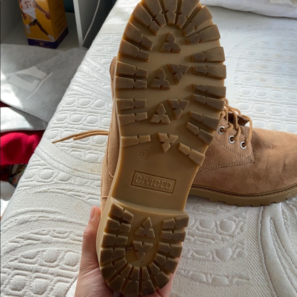 Winter boots - Picture 3 of 6